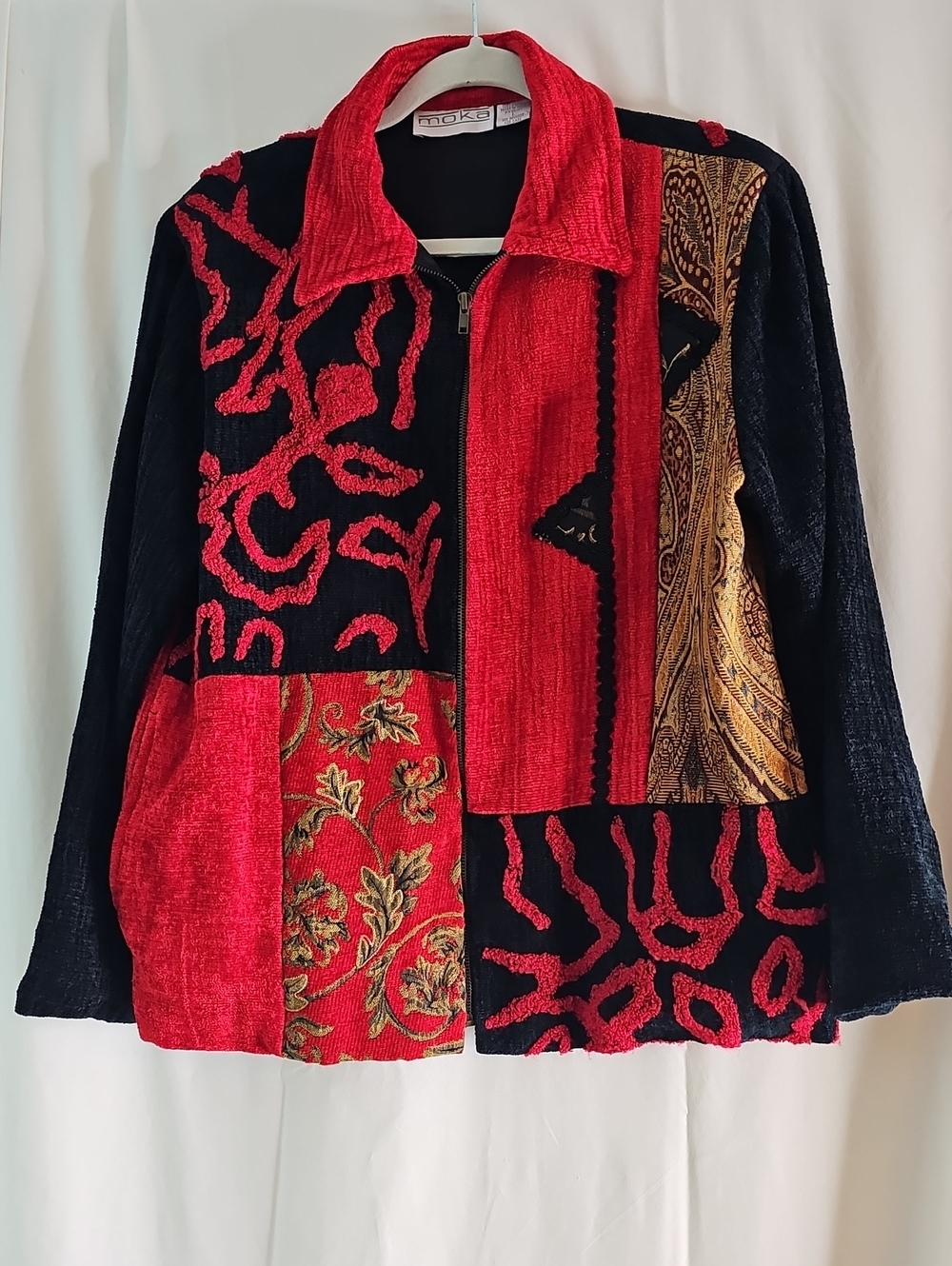 VINTAGE MOKA Red & Black Patchwork Zip Jacket